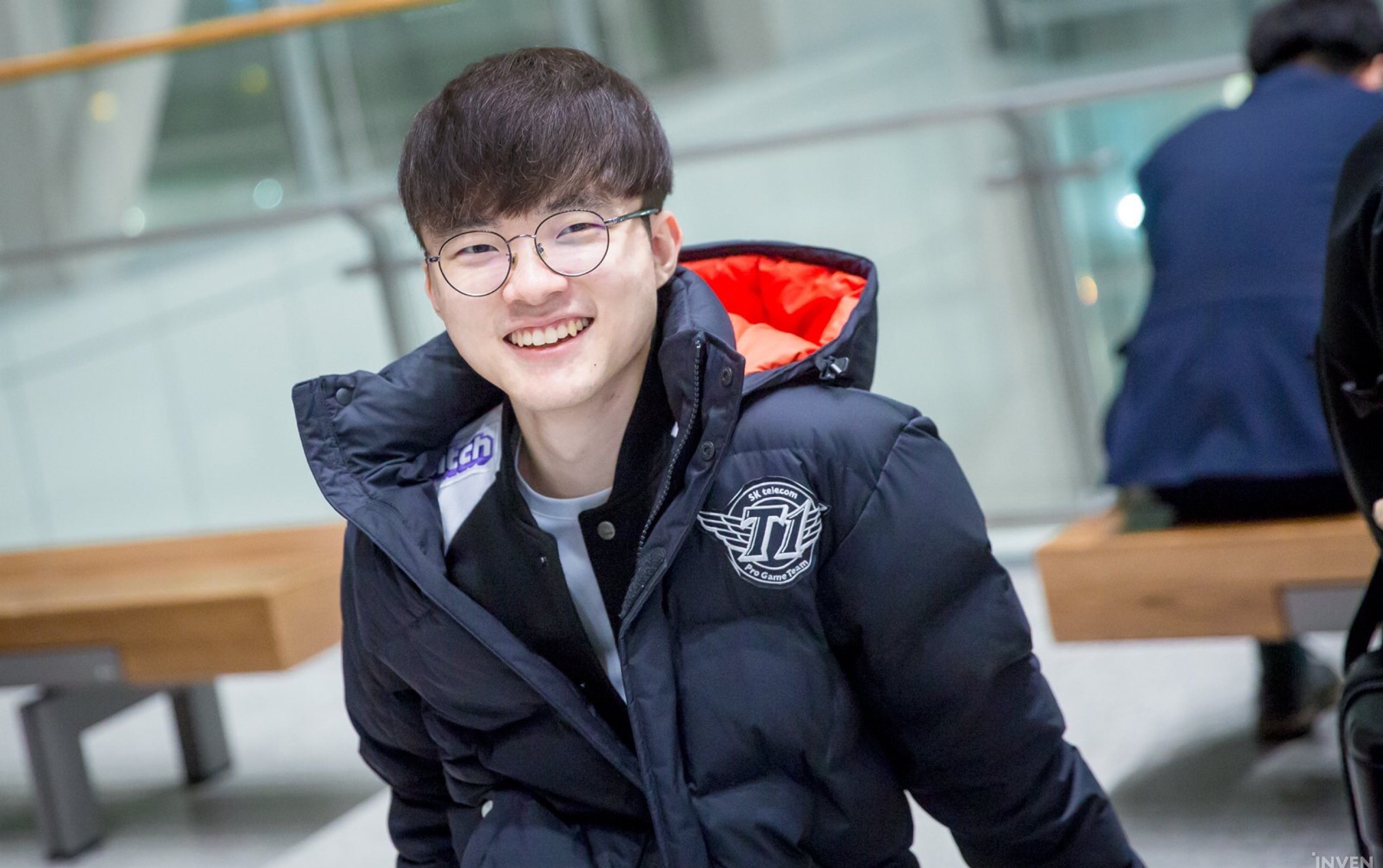 IEM科隆2025季后赛将继续使用旧版本的 CS2